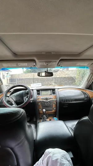 Infiniti QX56 2012 Gray
