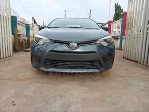 Toyota Corolla LE 4dr Sedan (1.8L 4cyl CVT) 2016 Gray