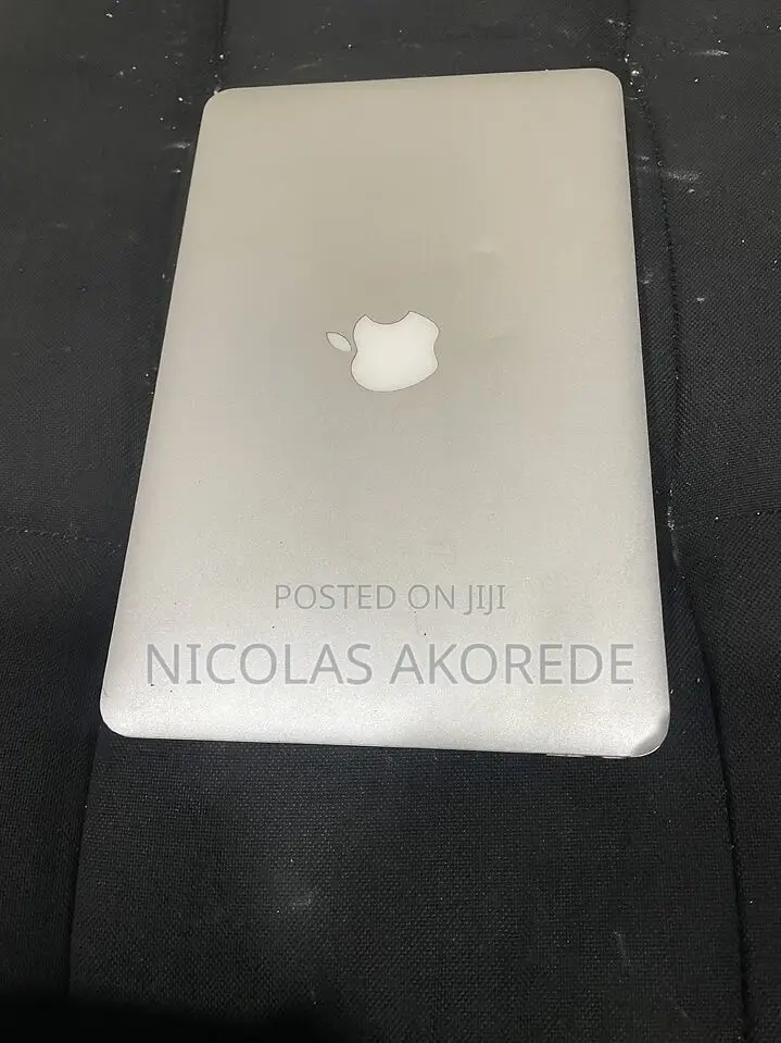 Laptop Apple MacBook 2011 4GB Apple M5 Pro SSD 60GB