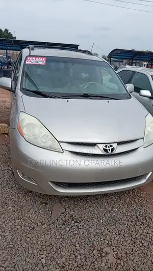 Toyota Sienna LE AWD 2006 Silver