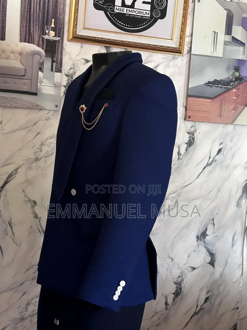Cooperate Suit