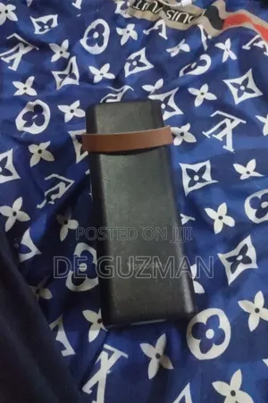 Yoobao 200w Power Bank