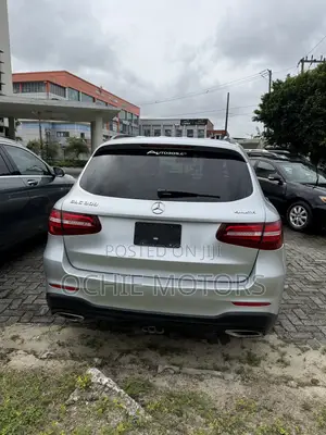 Mercedes-Benz GLC-Class 2017 Silver