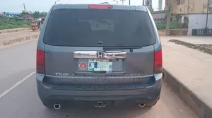 Honda Pilot 2012 Gray
