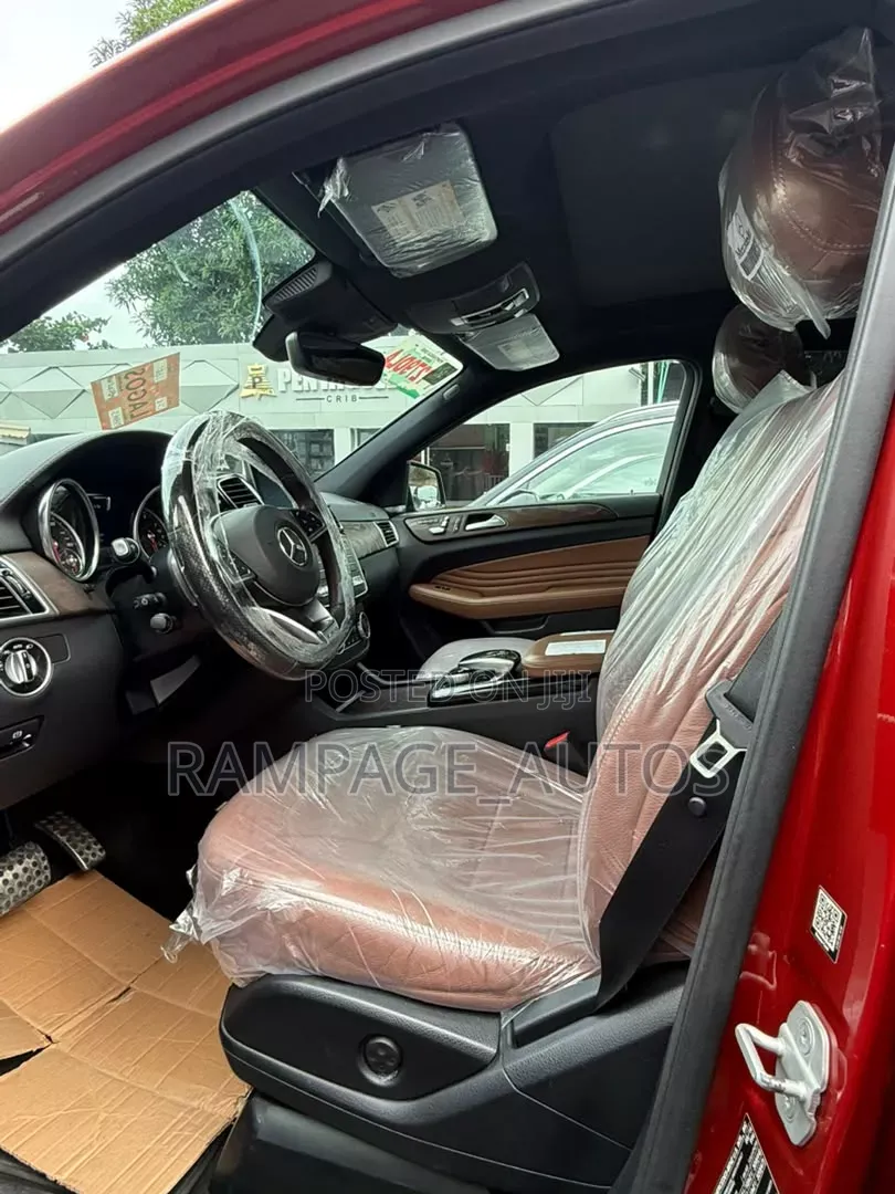 Mercedes-Benz GLE-Class 2017 Red