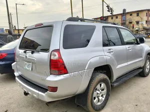 Toyota 4-Runner 2004 Silver