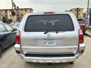 Toyota 4-Runner 2004 Silver