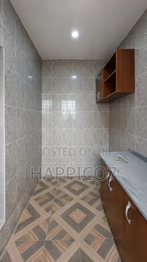 Mini Flat in Iwaya for rent