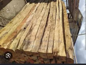 Munch Wooden Planks