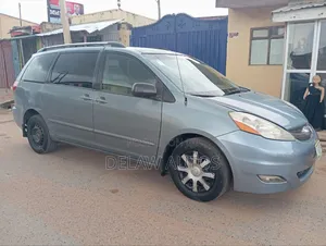 Toyota Sienna 2008 Blue