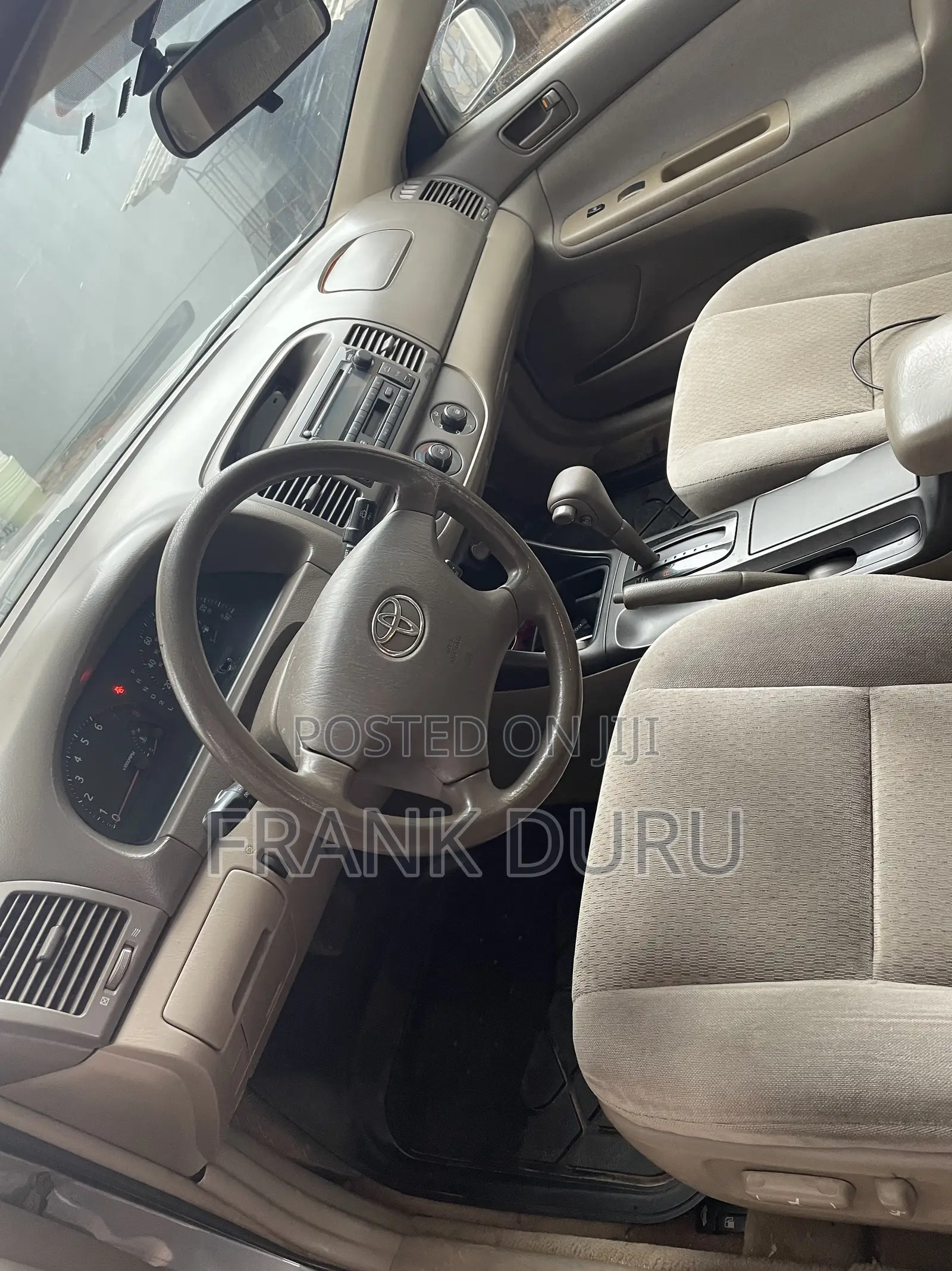 Toyota Camry 2004 Gray