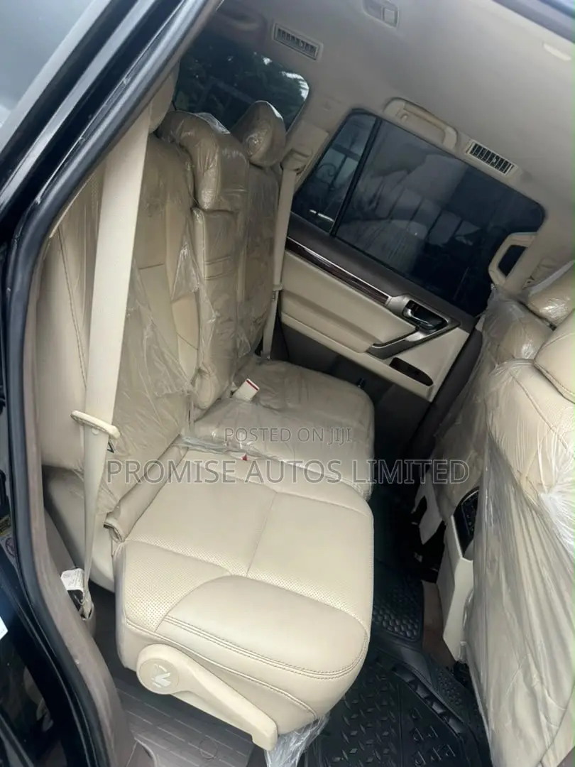 Lexus GX 460 2012 Black