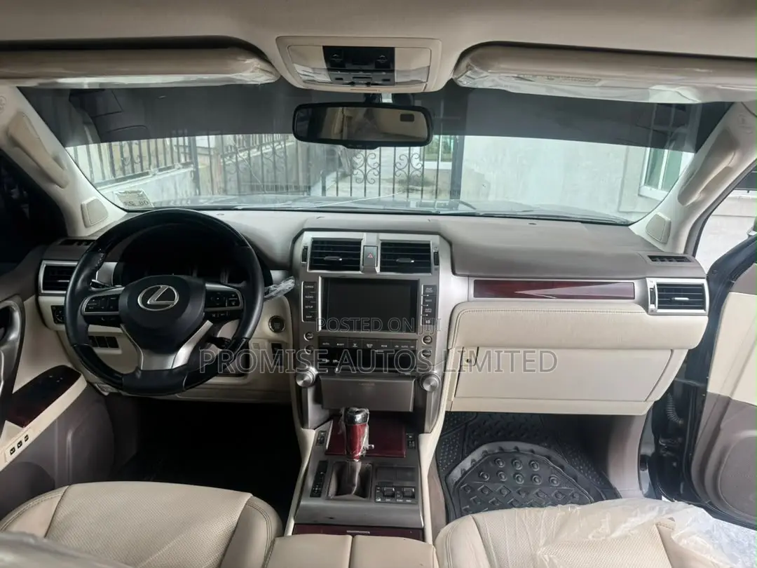Lexus GX 460 2012 Black
