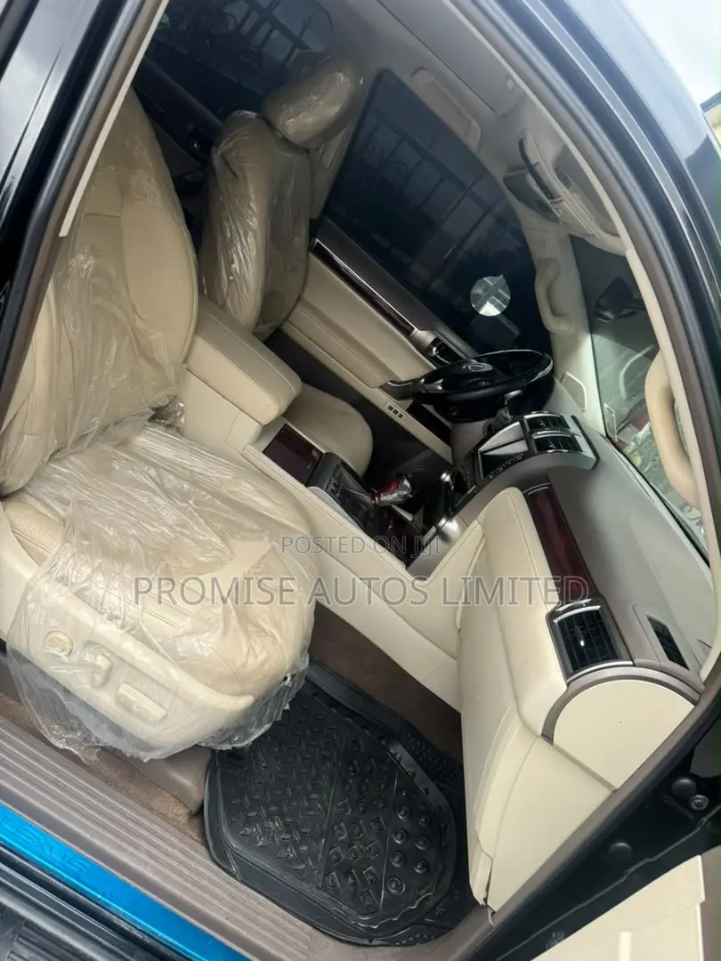 Lexus GX 460 2012 Black
