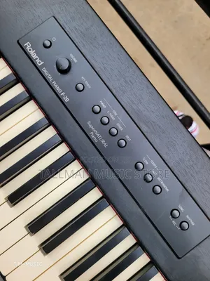 Roland Piano F-20
