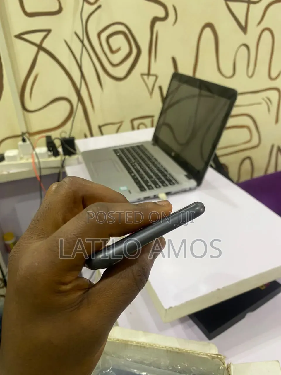 Apple iPhone 11 64 GB Black