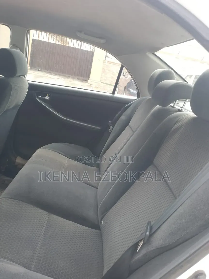 Toyota Corolla 2007 White
