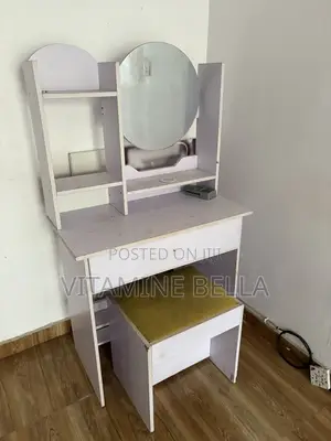 Table Dresser