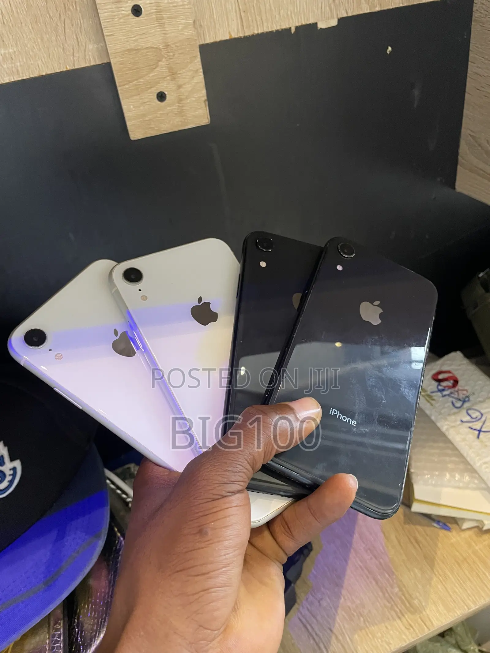 Apple iPhone XR 64 GB Black