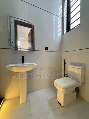 4 Bedroom Semi Detached Duplex