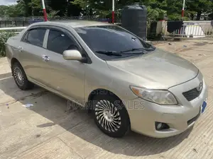 Toyota Corolla 2008 Gold
