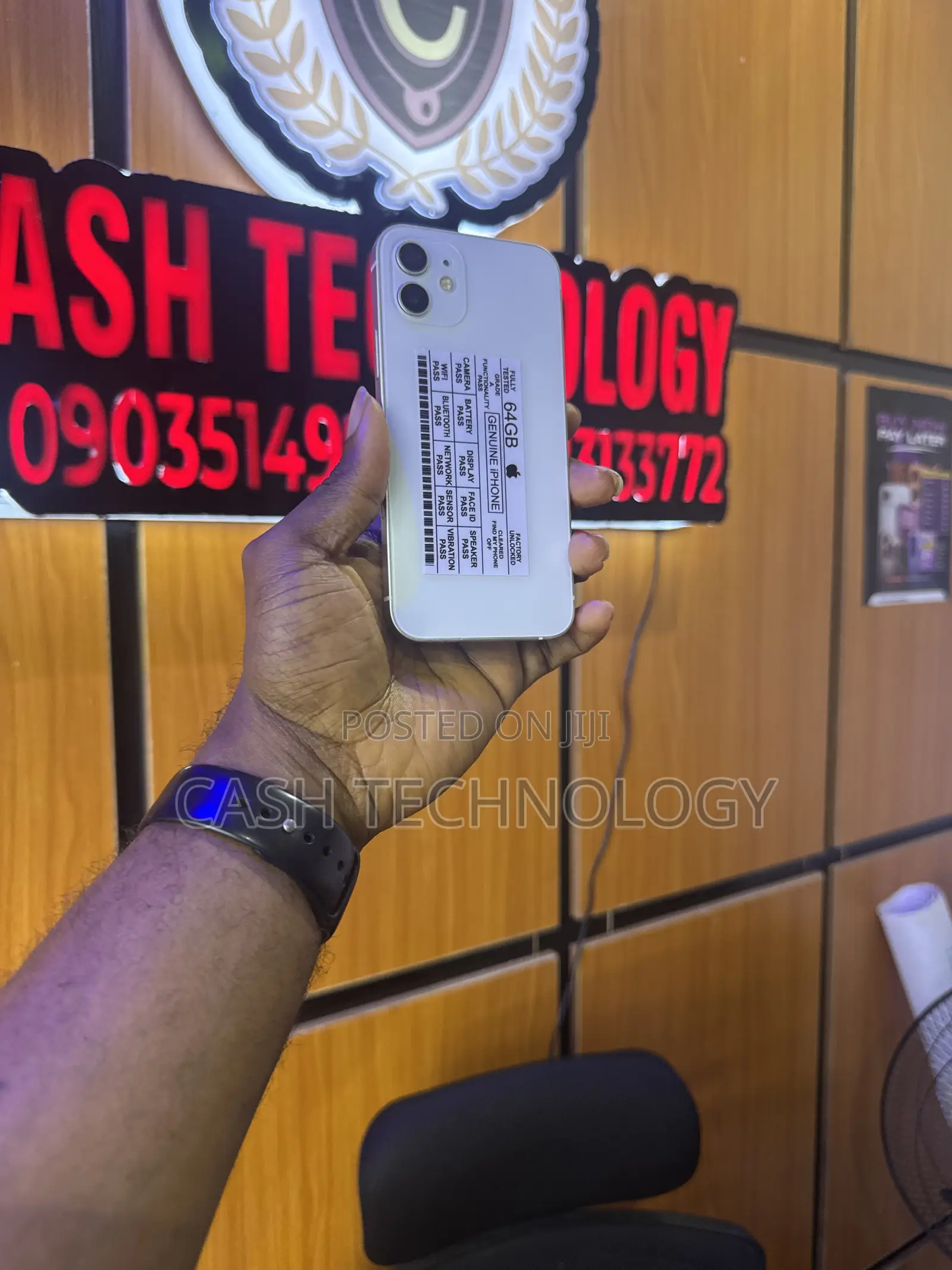 Apple iPhone 12 64 GB White