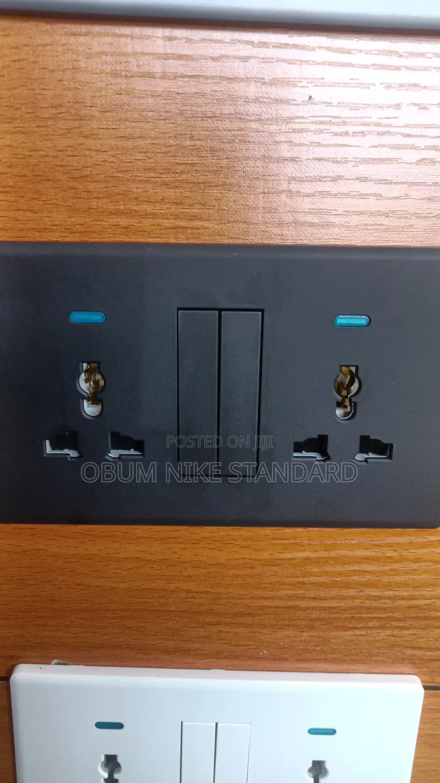 13amp Double Black