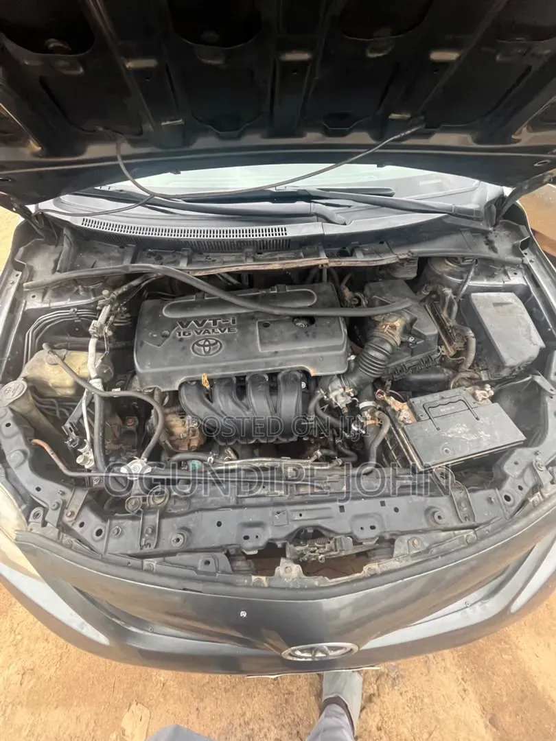 Toyota Corolla 2008 Gray