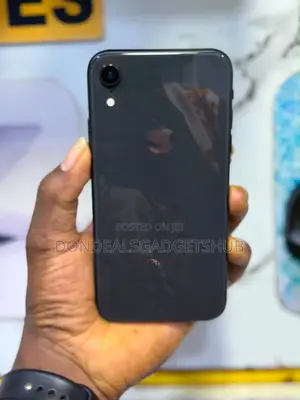 Apple iPhone XR 64 GB Black