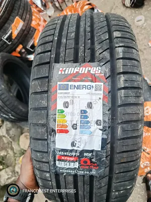 245/45r18 Kinforest Run on Flat Tire