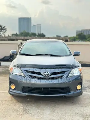 Toyota Corolla 2011 Gray