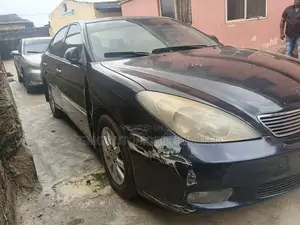 Lexus ES 2004 Blue