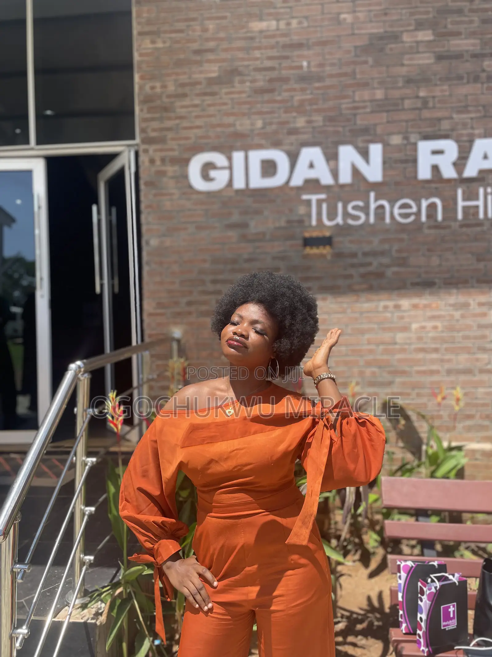 Ushering, Sales Representative