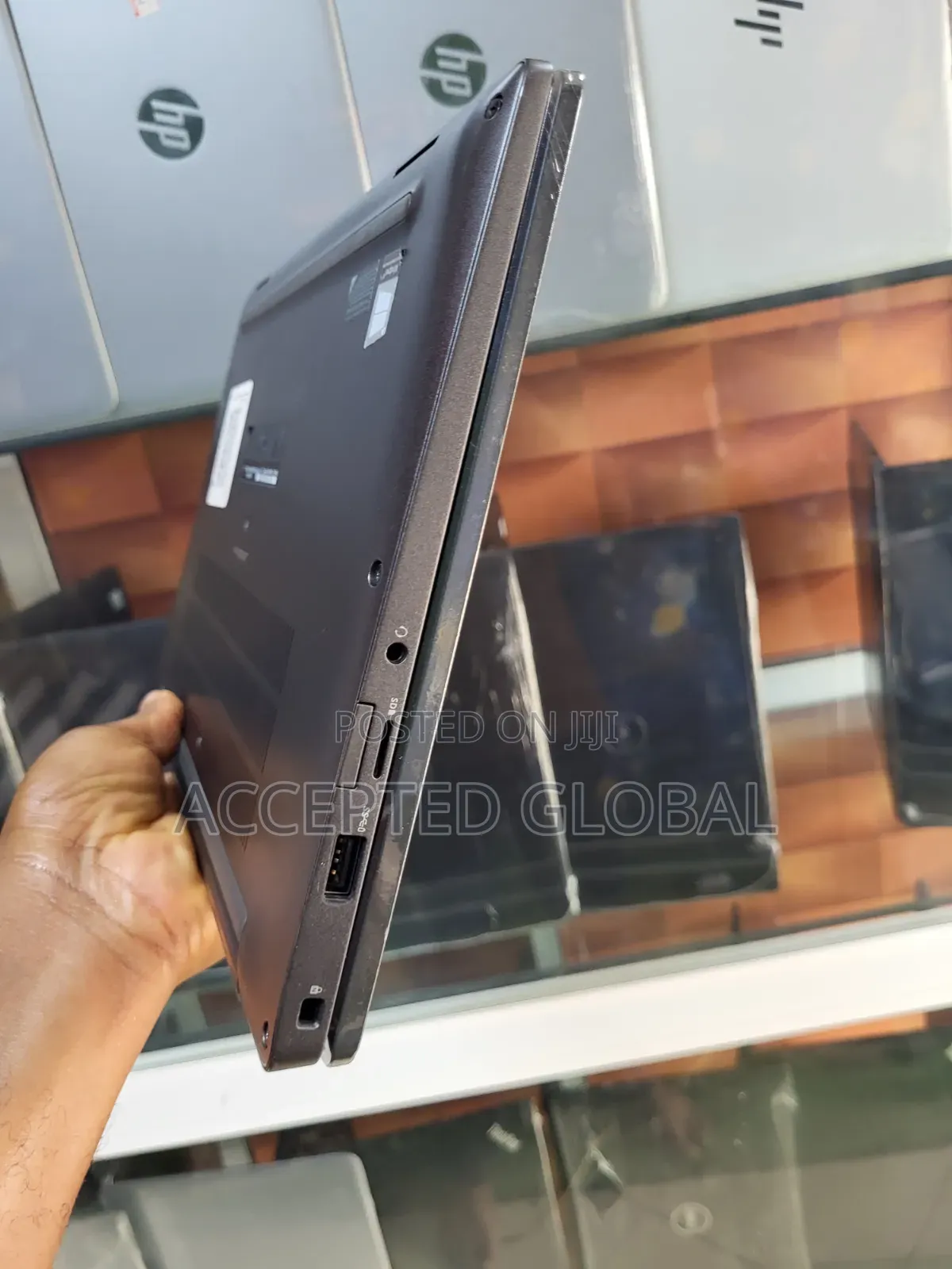 Laptop Dell Latitude 7400 8GB Intel Core i5 SSD 256GB