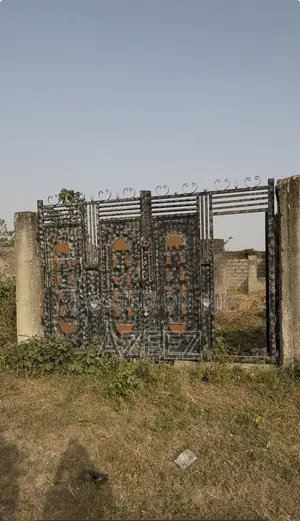 Fairly Used Gate