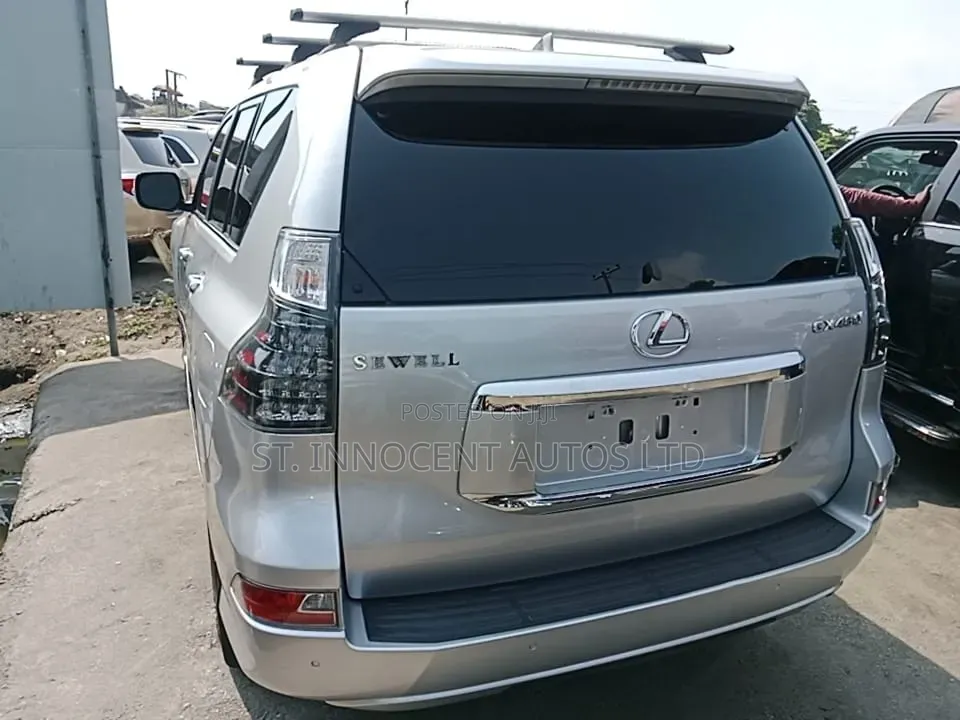 Lexus GX 2015 Silver