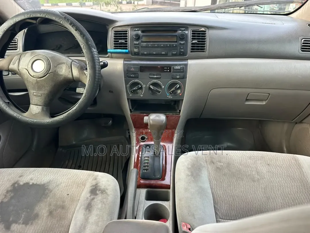 Toyota Corolla 2007 Gray