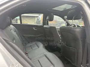 Mercedes-Benz E350 2011 Silver