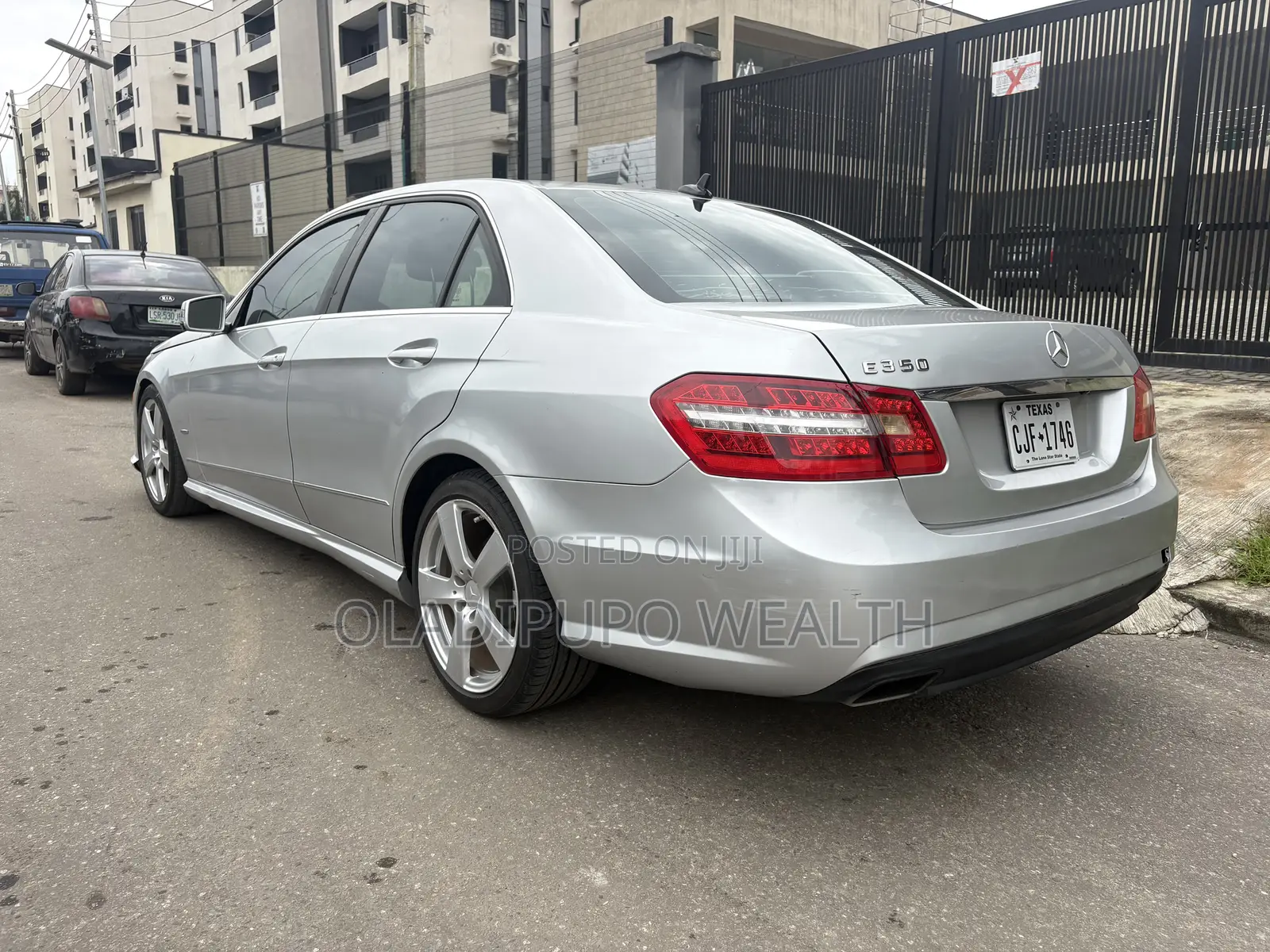 Mercedes-Benz E350 2011 Silver