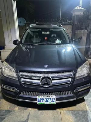 Mercedes-Benz GL-Class 2010 Gray