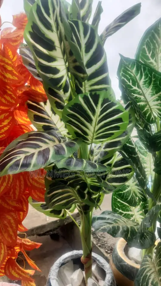 Artificial Green Plants