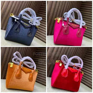 Luxury Givenchi Bag Medium