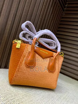 Luxury Givenchi Bag Medium