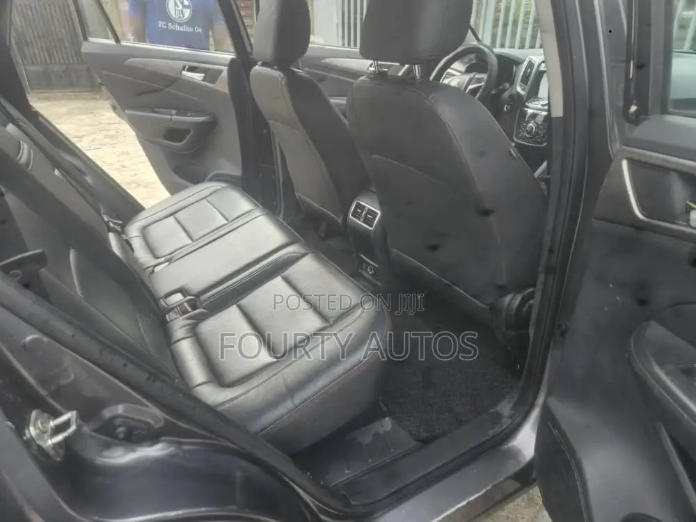 Changan CS75 2018 Gray