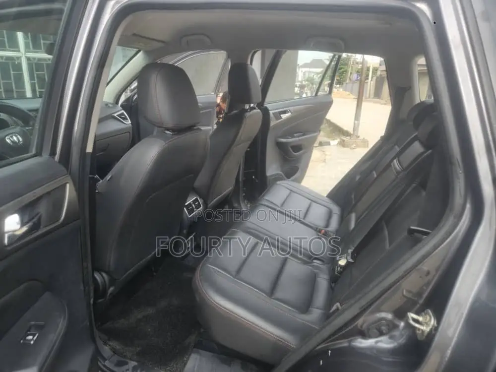 Changan CS75 2018 Gray