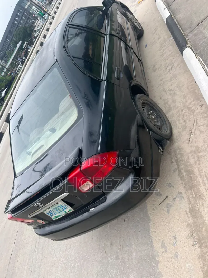 Honda Civic 2004 Black