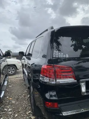 Lexus LX 570 (5 seats) AWD 2016 Black