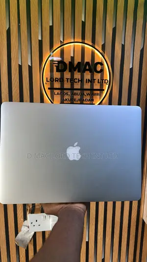 Laptop Apple MacBook Pro 2015 16GB Intel Core i7 SSD 256GB