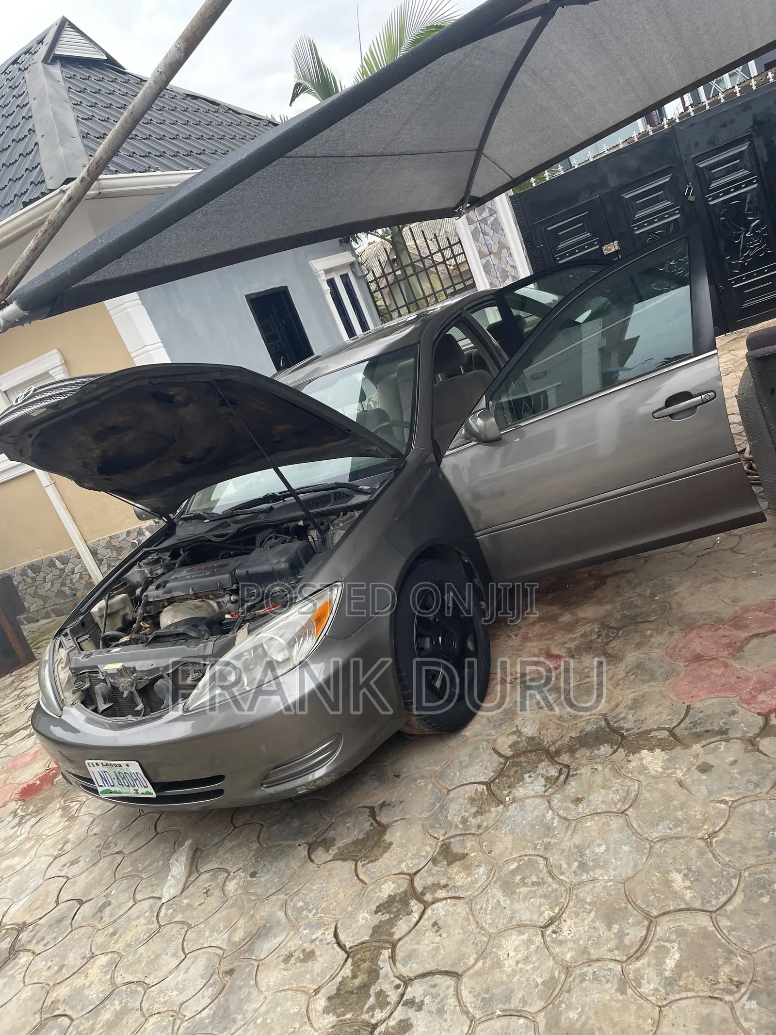 Toyota Camry 2004 Gray