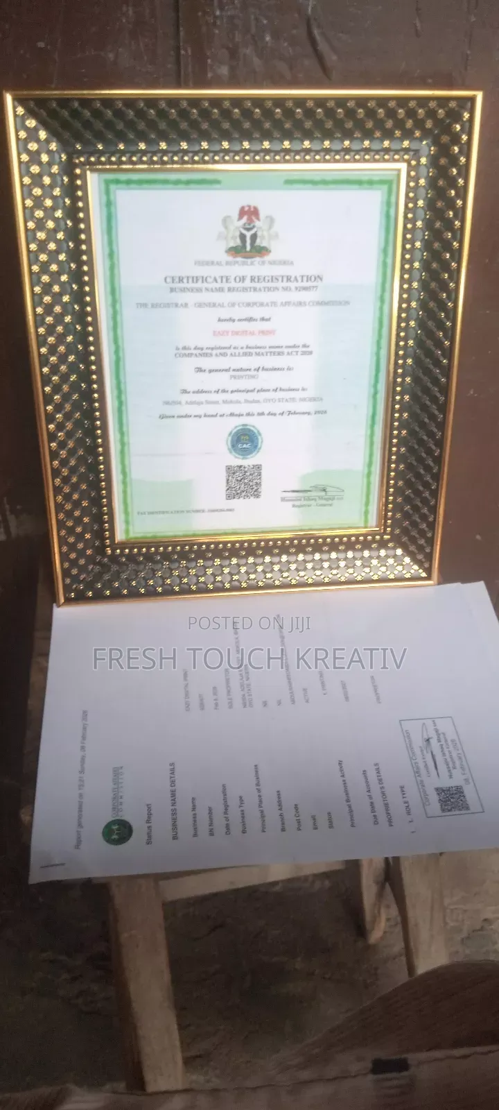 Frame and Souvenirs